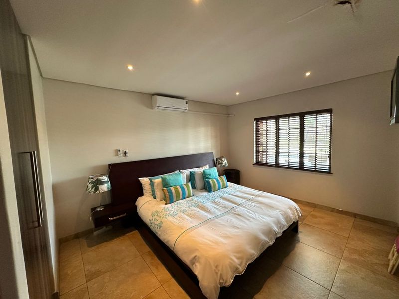 Don’t miss out on this beautiful modern 4 Bedroom Holiday home at Riviera Villas. - Photo 9