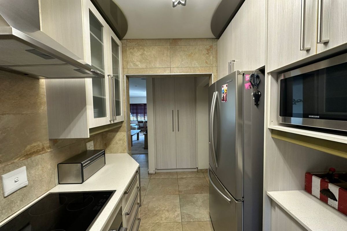 Don’t miss out on this beautiful modern 4 Bedroom Holiday home at Riviera Villas. - Photo 5