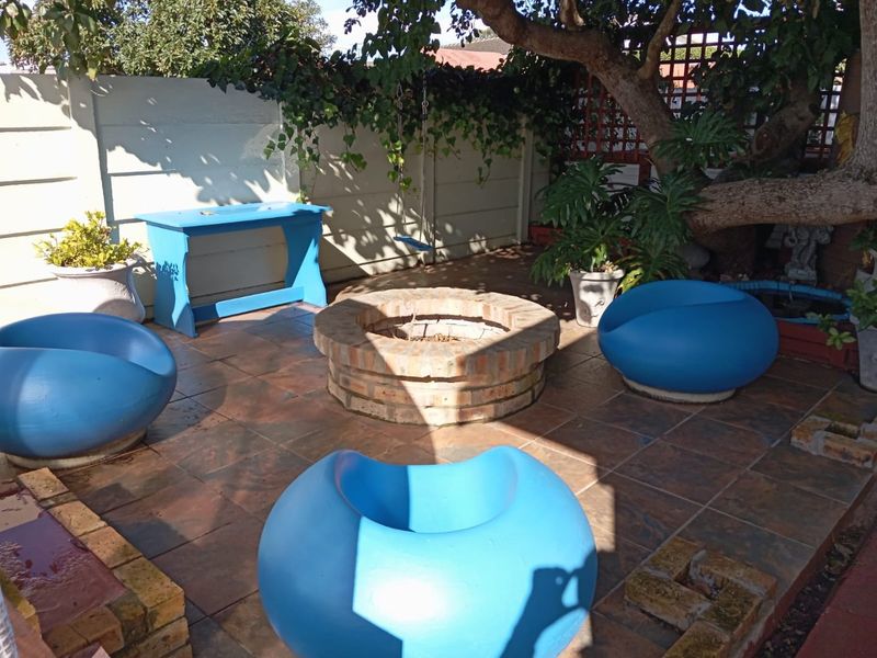 Spacious & Unique Family Home with Incredible Features! - Photo 8