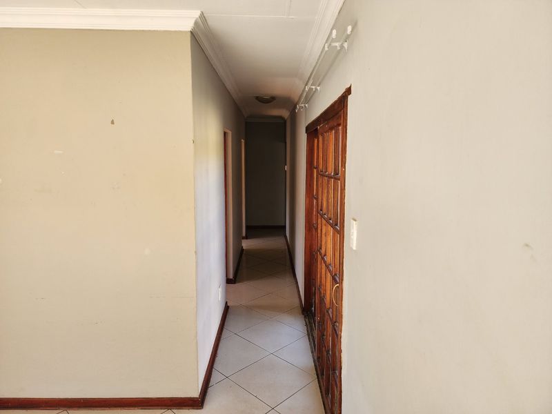 3 bedroom Townhouse - Photo 7