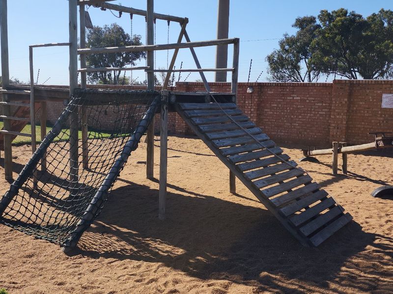 3 bedroom Townhouse - Photo 6