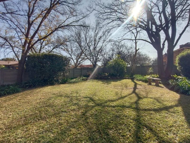 !Warm Colouring and Exciting! - Photo 4