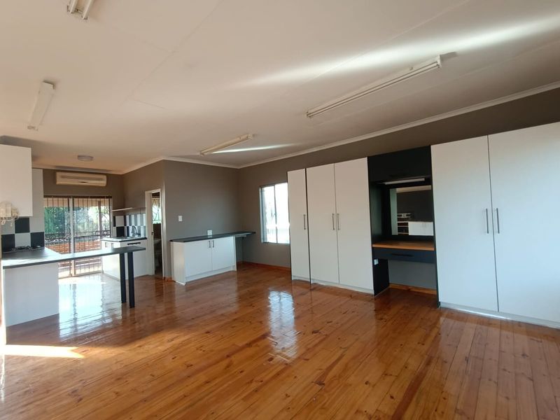 !Warm Colouring and Exciting! - Photo 9