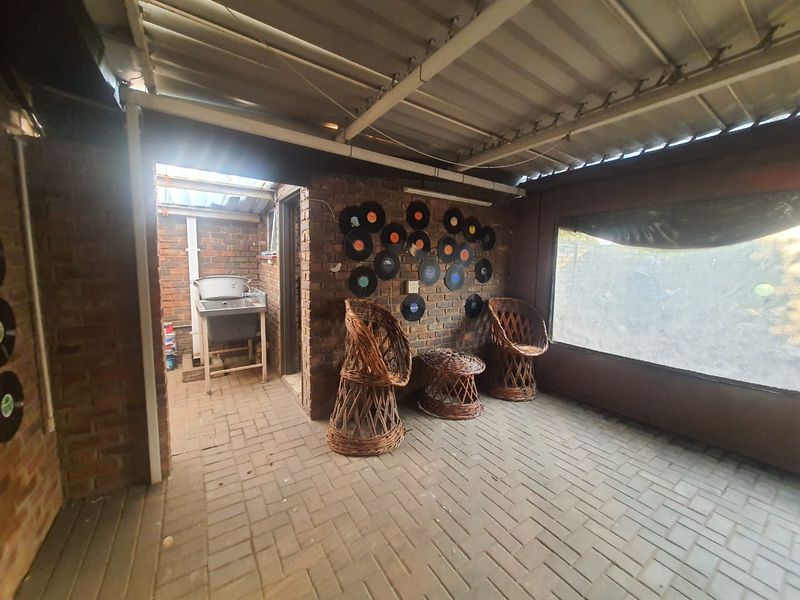 CW 5 Property New To The Market - Photo 3