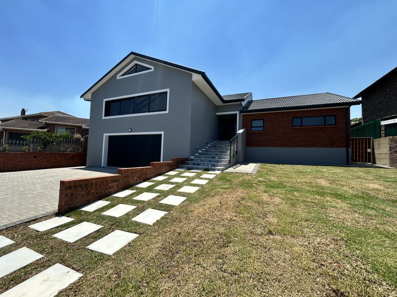 Modern Architectural Gem with Seamless Indoor-Outdoor Living currently under construction - Photo 2