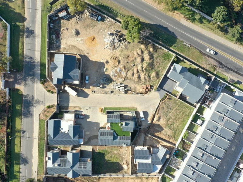 Welcome to a Rare Opportunity on Bryanston Drive - Photo 5