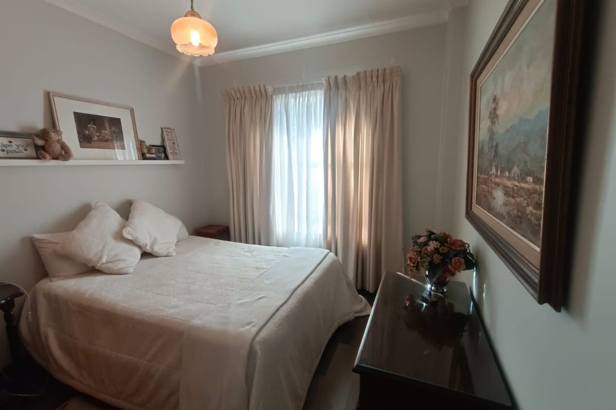 Perfect Price! Grow old in Style!  Proper and Safe Area! - Photo 5