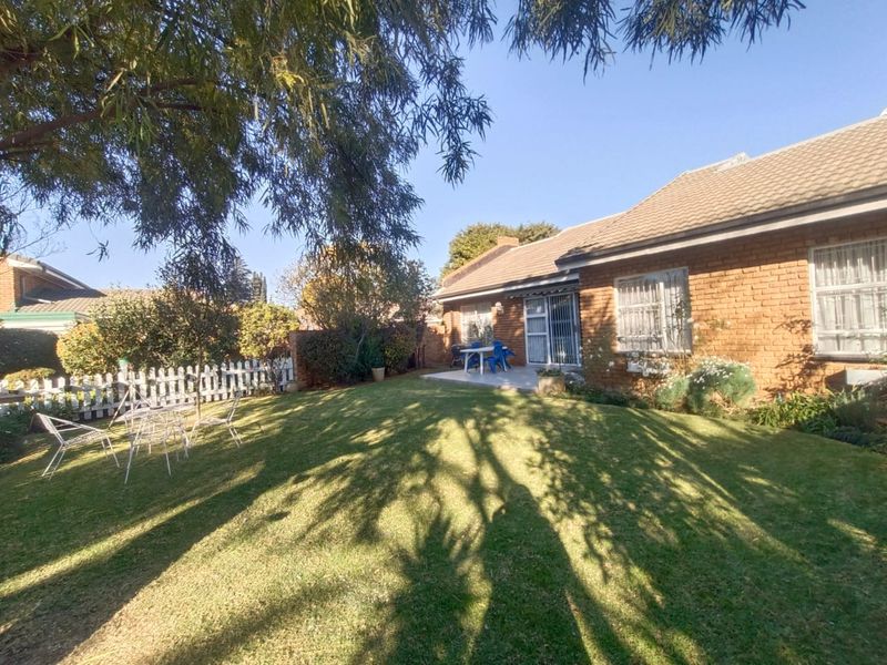 Perfect Price! Grow old in Style!  Proper and Safe Area! - Photo 9