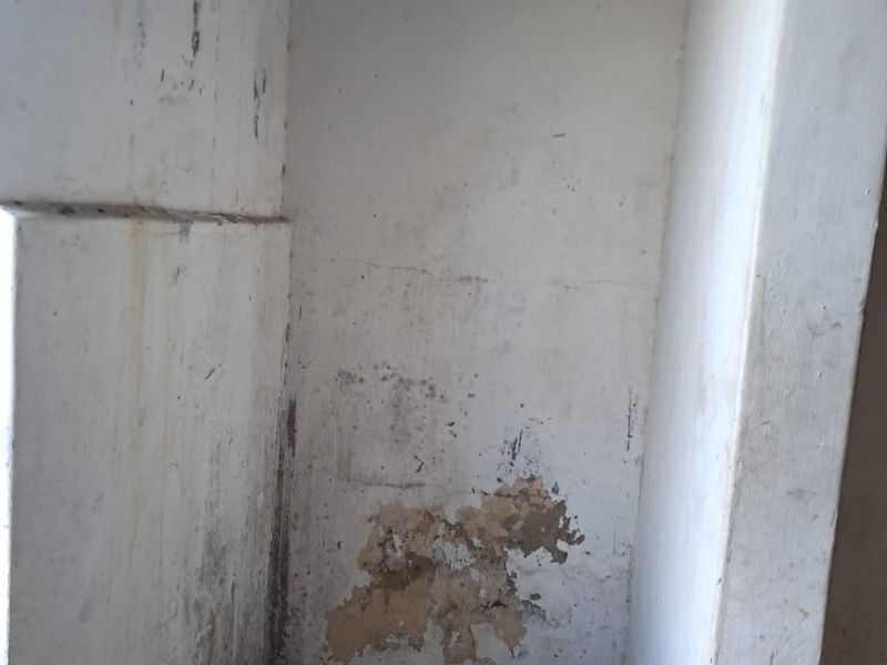 SAFE AND SECURE WAREHOUSE FOR SALE IN KRUISRIVIER, KARIEGA! - Photo 8