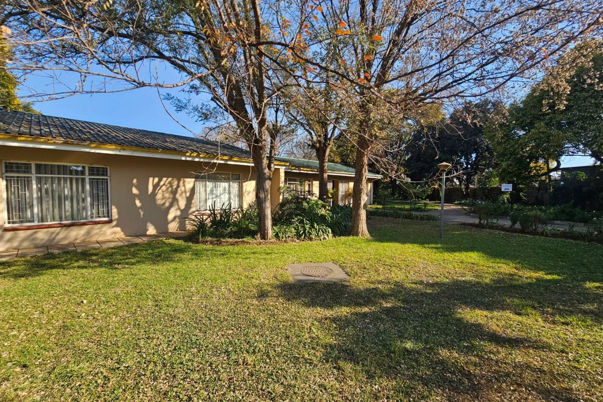 Sole Mandate - Beautiful Retirement Village Homes for Sale – Life Rights Option - Photo 4