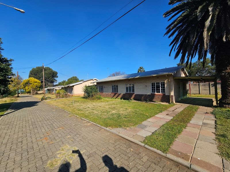 Sole Mandate - Beautiful Retirement Village Homes for Sale – Life Rights Option - Photo 3