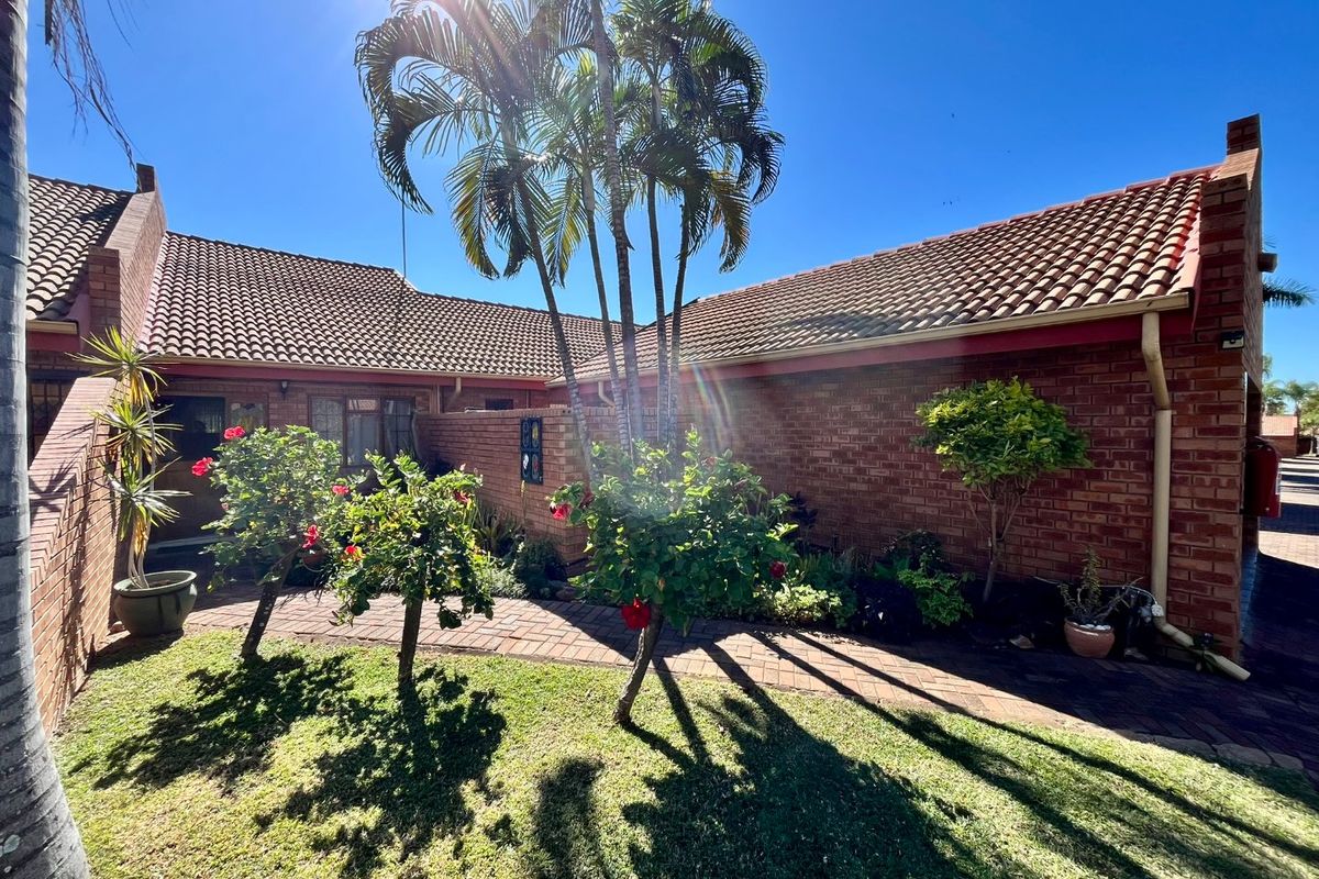 Beautiful property for sale in secure complex within Bela Bela - Photo 2