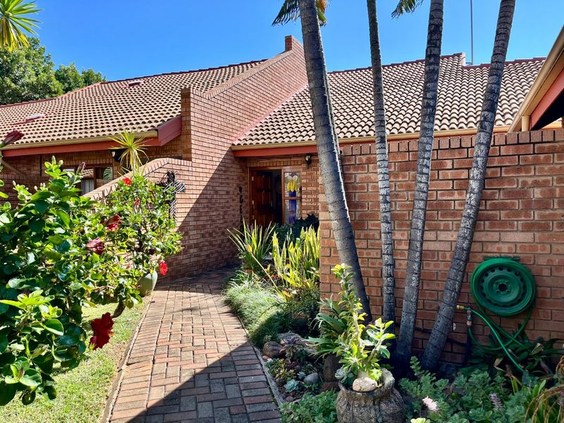 Beautiful property for sale in secure complex within Bela Bela - Photo 3