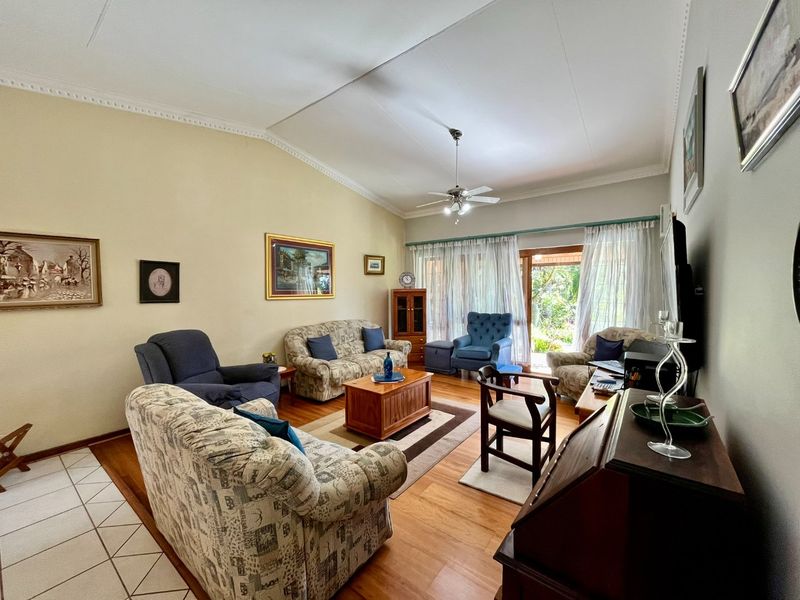 Beautiful property for sale in secure complex within Bela Bela - Photo 10