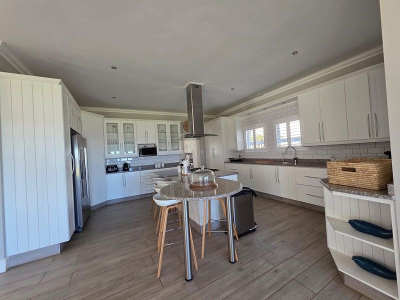 EXCLUSIVE PROPERTY AT THE VAAL DAM - Photo 9