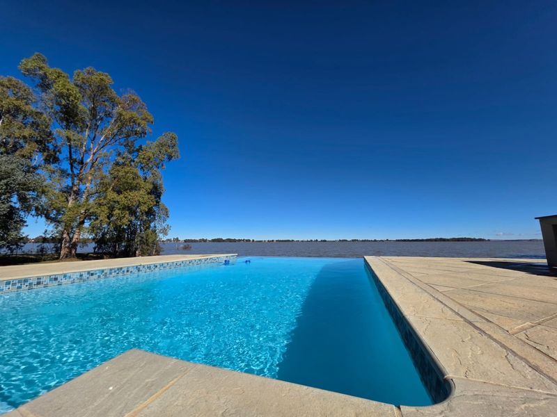 EXCLUSIVE PROPERTY AT THE VAAL DAM - Photo 3