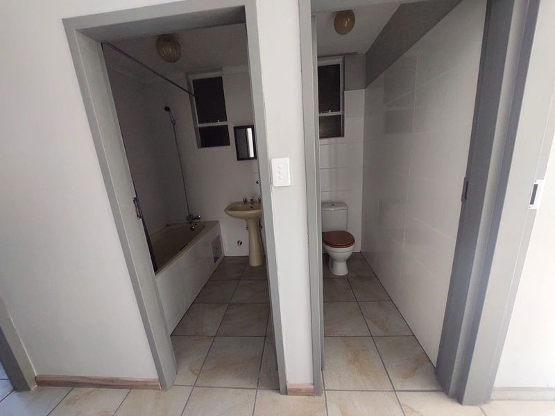3 Bedroom apartment on ground floor Sinoville - Photo 10