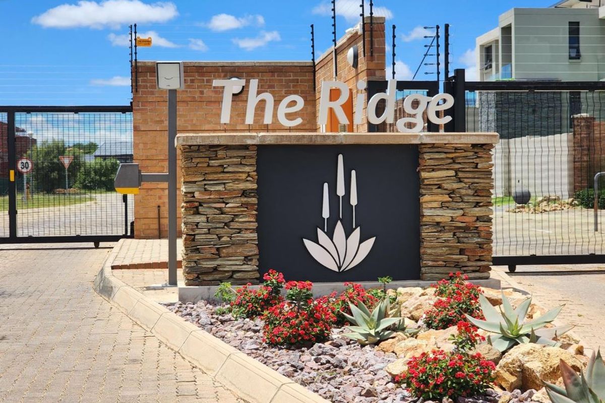 Brand New Ultra-Modern Home for Sale in The Aloes - Polokwane's Premier Lifestyle Estate - Photo 3