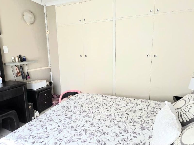 Beautiful Gem In The Lovely SE 4 Area - Photo 10