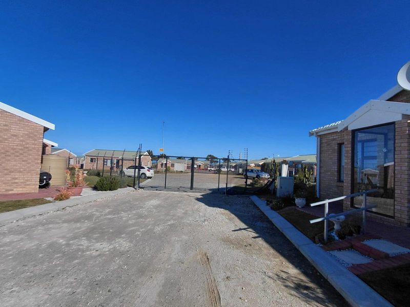 2 BEDROOM RETIREMENT UNITS (LIFE RIGHTS) - Photo 6