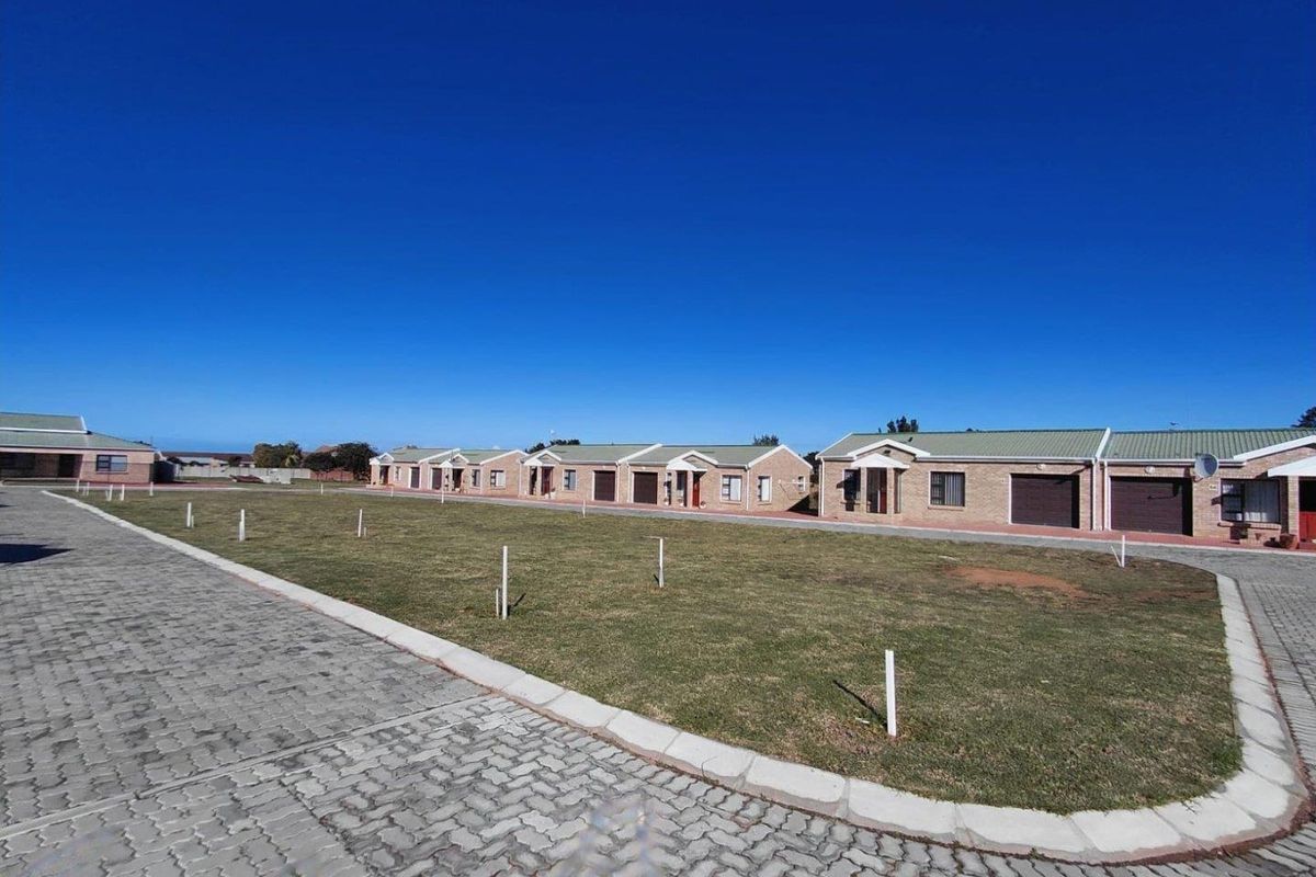 2 BEDROOM RETIREMENT UNITS (LIFE RIGHTS) - Photo 3