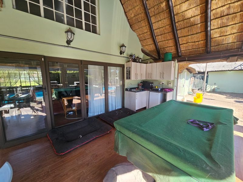 GEM FOR SALE IN VAALPARK - Photo 2