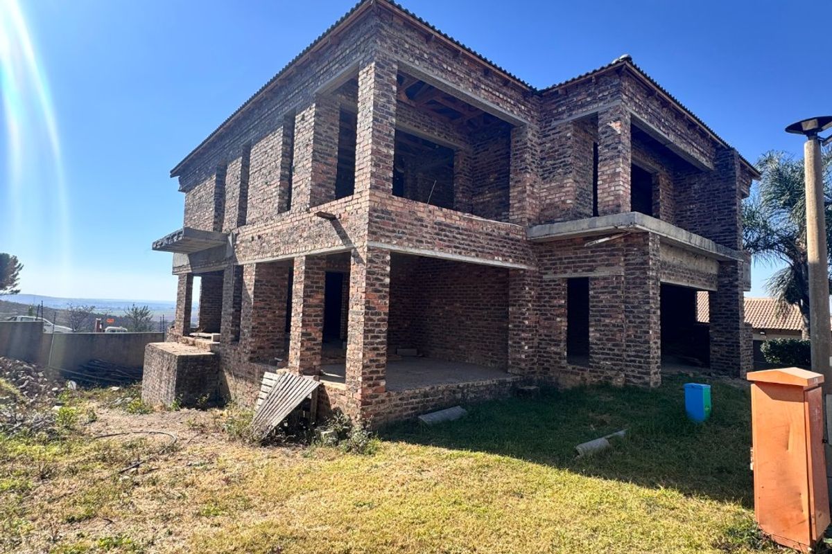 Under-Construction Double Storey Home in a Peaceful Estate - Build Your Dream - Photo 2