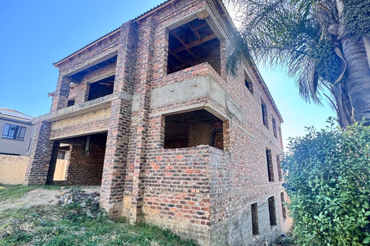 Under-Construction Double Storey Home in a Peaceful Estate - Build Your Dream - Photo 3