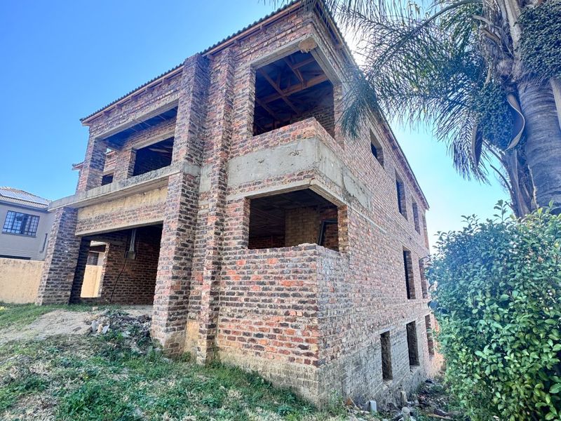 Under-Construction Double Storey Home in a Peaceful Estate - Build Your Dream - Photo 3