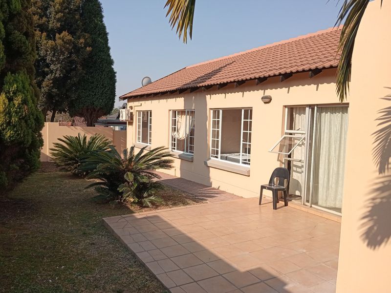 Townhouse For Sale In Centurion - Photo 5