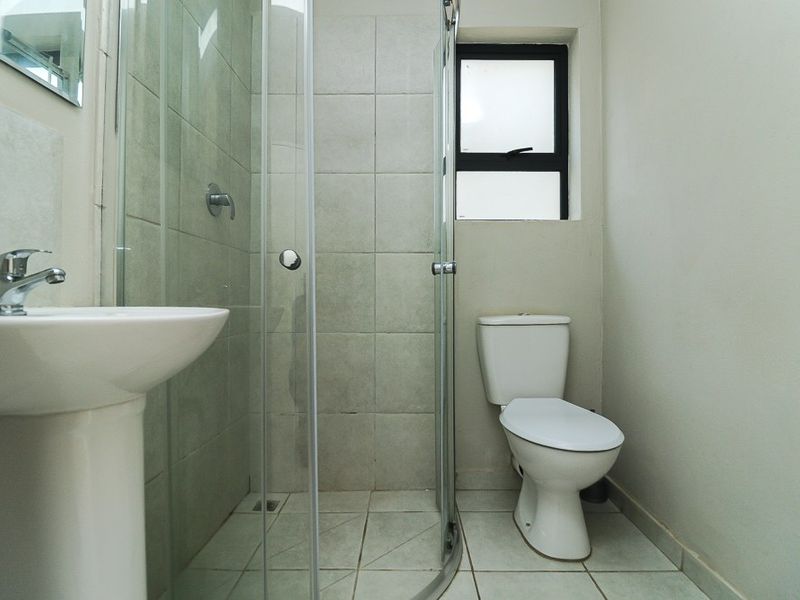 Apartment Rental Monthly In Brakpan - Photo 10