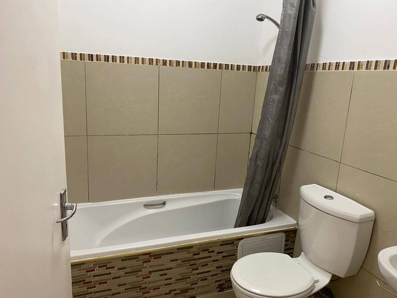 Apartment Rental Monthly In Durban - Photo 7