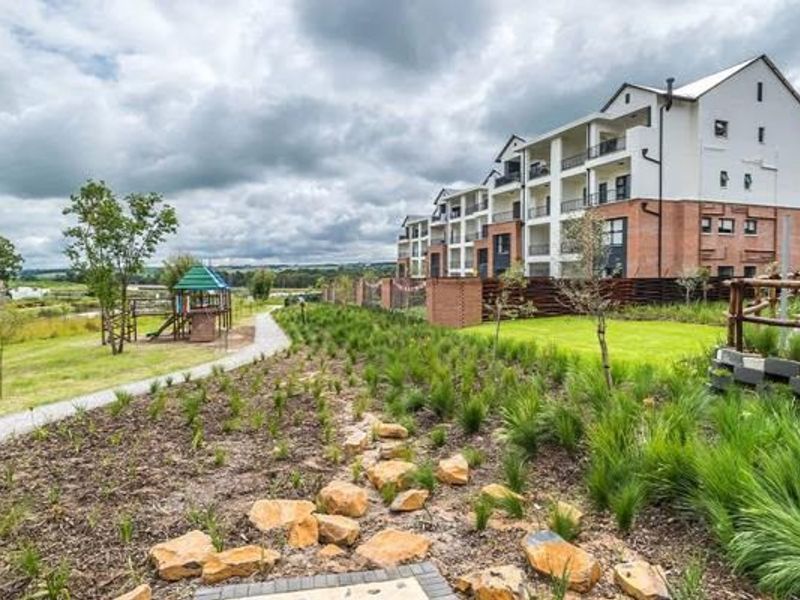 Apartment Rental Monthly In Sandton - Photo 9