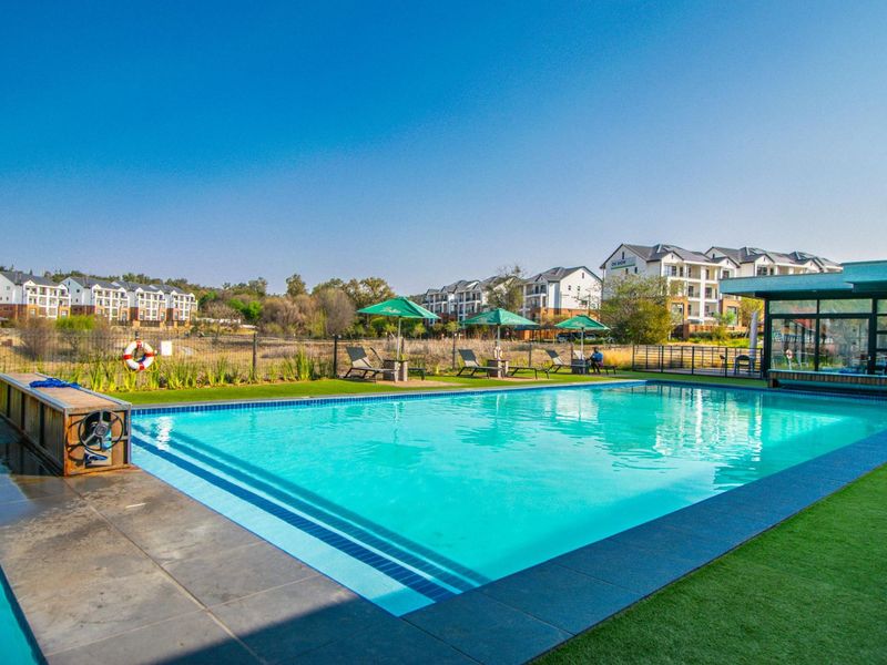 Apartment Rental Monthly In Sandton - Photo 1