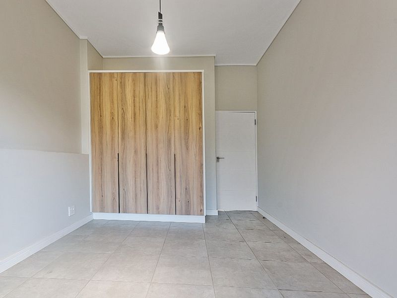 Apartment Rental Monthly In Midrand - Photo 10