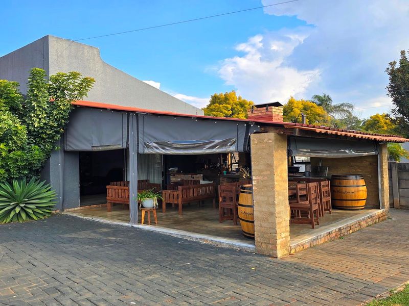 House For Sale In Middelburg - Photo 2