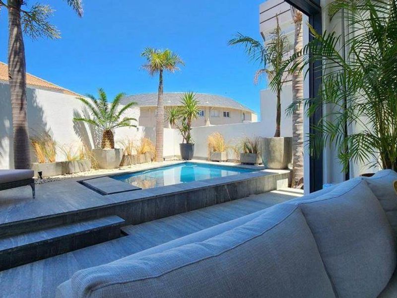 House Rental Monthly In Cape Town - Photo 2