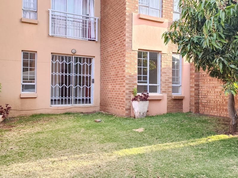 Apartment Rental Monthly In Midrand - Photo 3