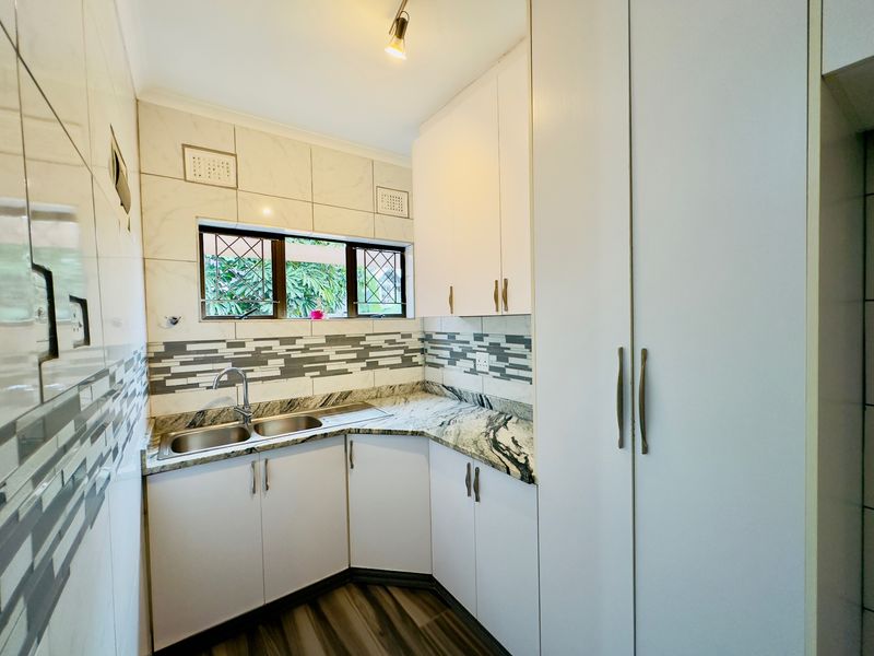 Apartment Rental Monthly In Durban - Photo 6