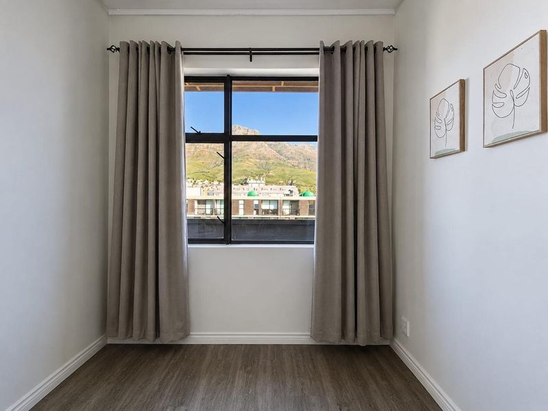 Apartment Rental Monthly In Cape Town - Photo 9