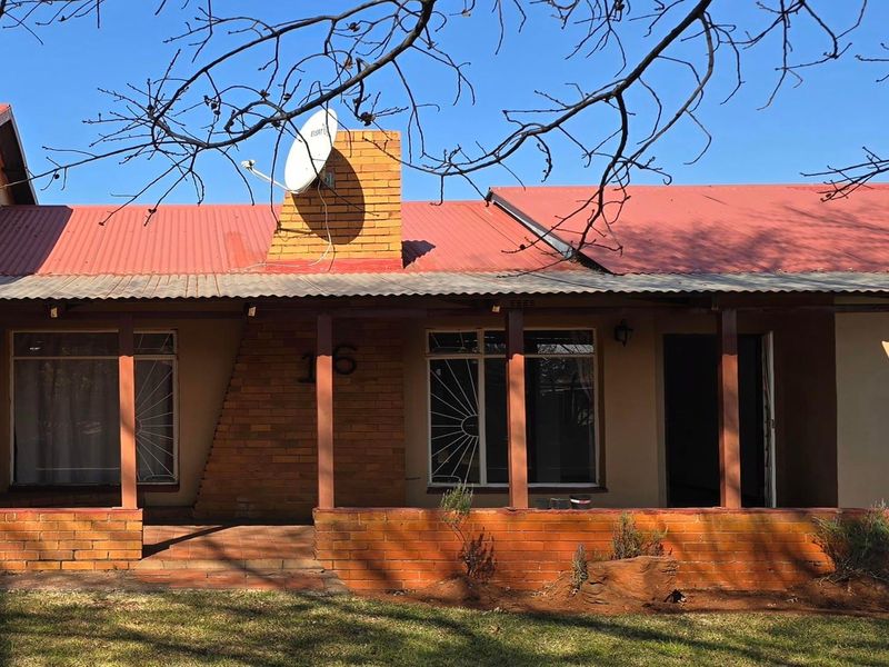 House For Sale In Middelburg - Photo 3
