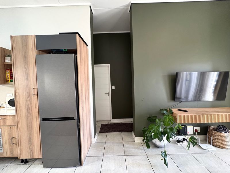 Apartment Rental Monthly In Sandton - Photo 3