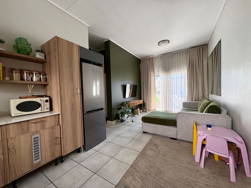 Apartment Rental Monthly In Sandton - Photo 1