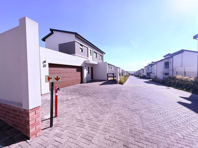 Cluster Rental Monthly In Randburg - Photo 2
