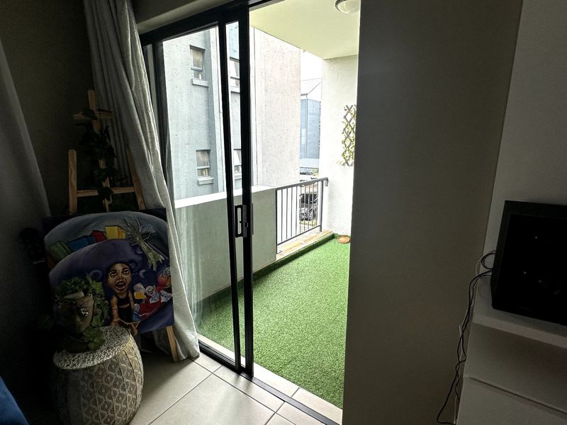 Apartment For Sale In Midrand - Photo 7