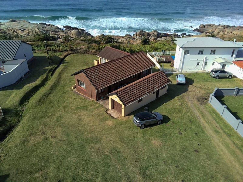 House For Sale In Port Edward - Photo 1