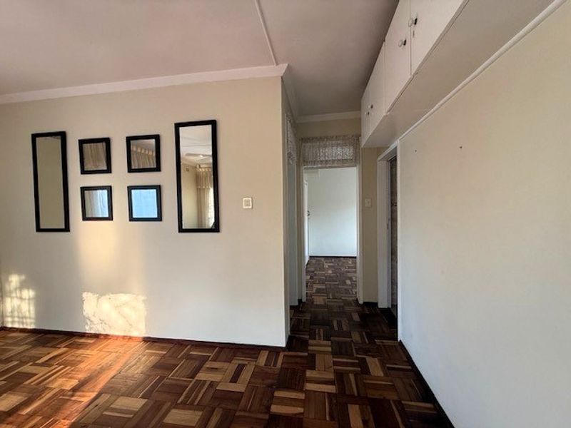 Townhouse Rental Monthly In Margate - Photo 9