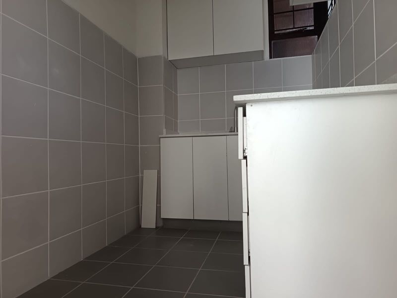 Apartment For Sale In Durban - Photo 3