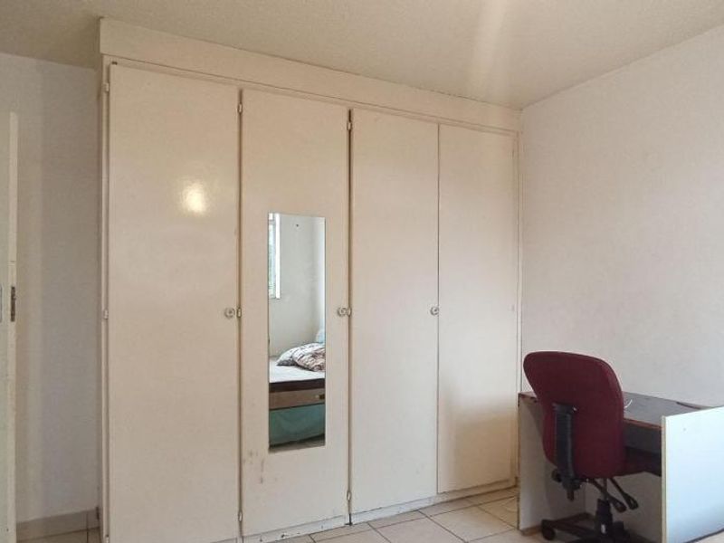 Apartment For Sale In Pretoria - Photo 10