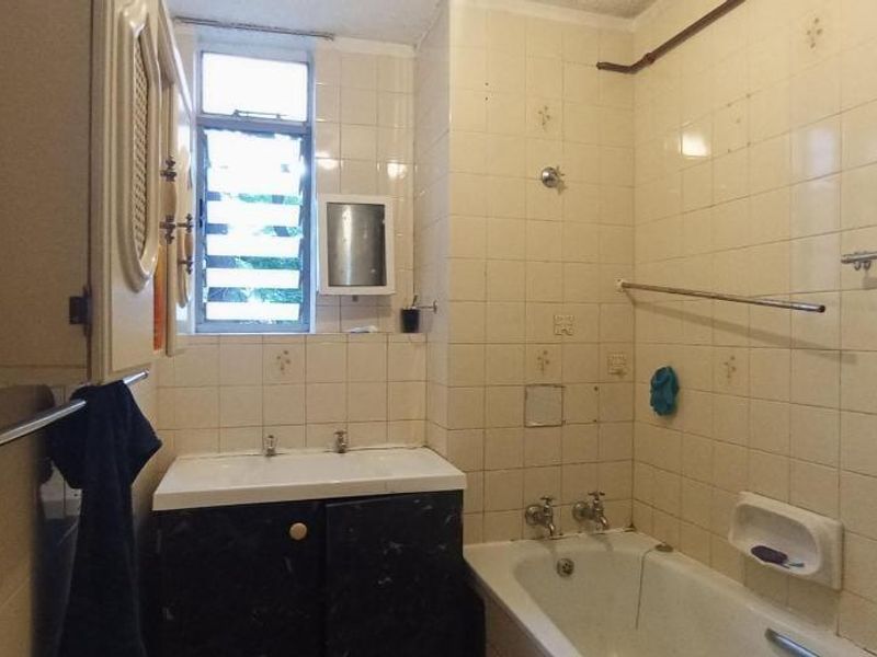 Apartment For Sale In Pretoria - Photo 9